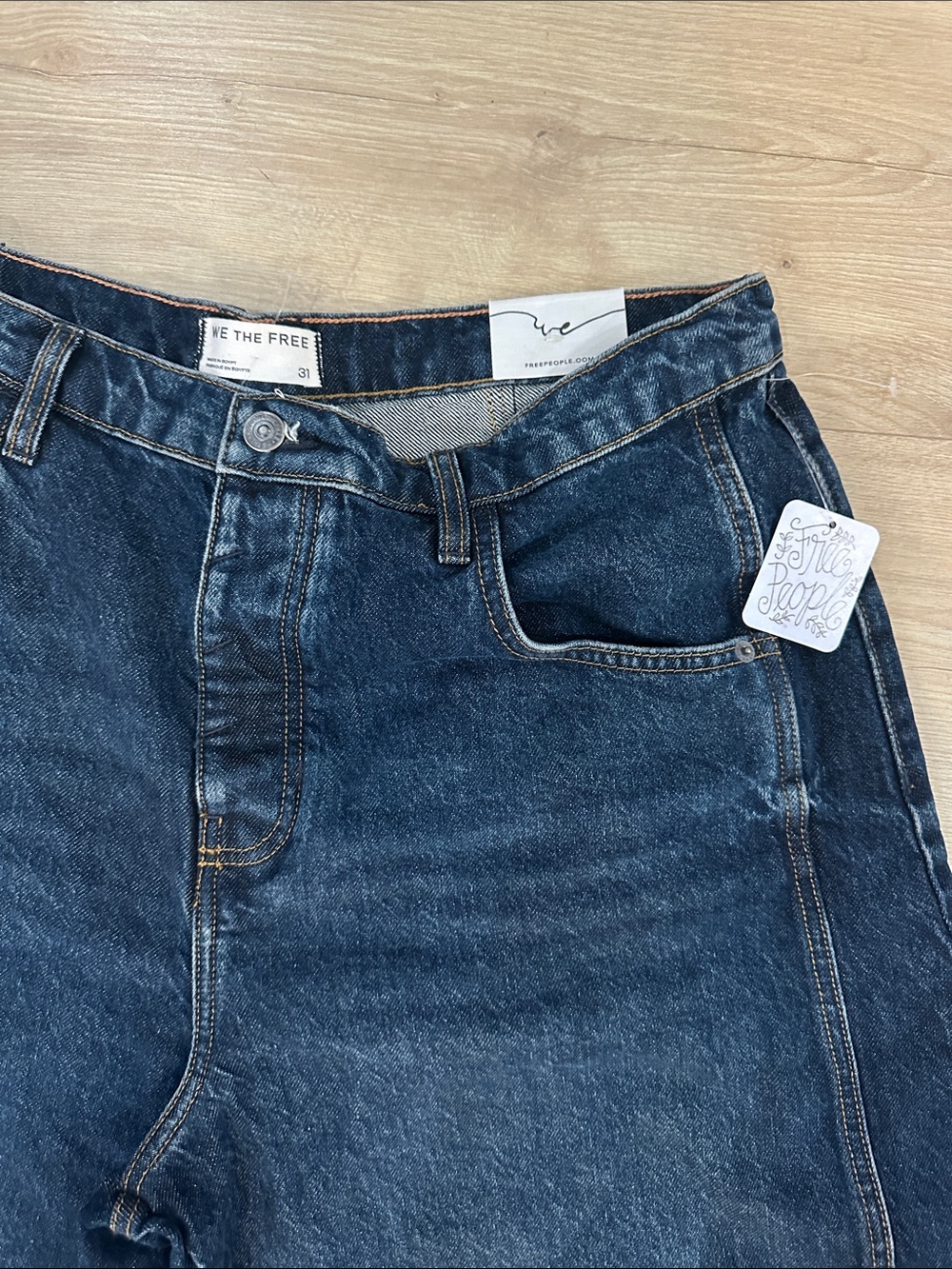 NWT We The Free Good Luck Mid Rise Barrel Jean-Deep End - Picture 4 of 6